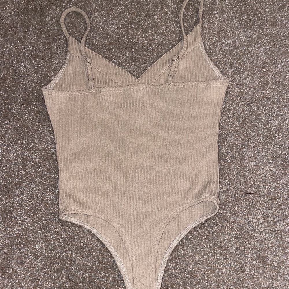 Princess Polly Tan Bodysuit - Picture 4 of 5